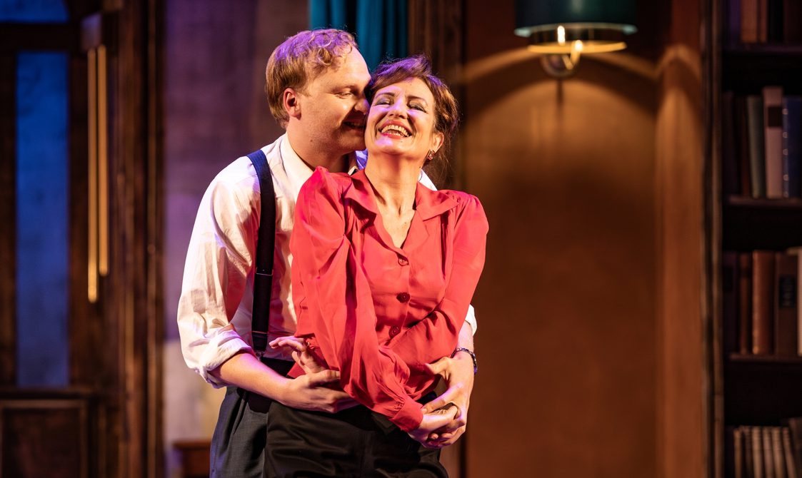 Ben Hall as Nick and Katy Stephens as Martha in Edward Albee’s Who’s Afraid of Virginia Woolf?