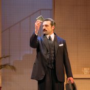 Jules Brown as Mortimer in The Constant Wife.