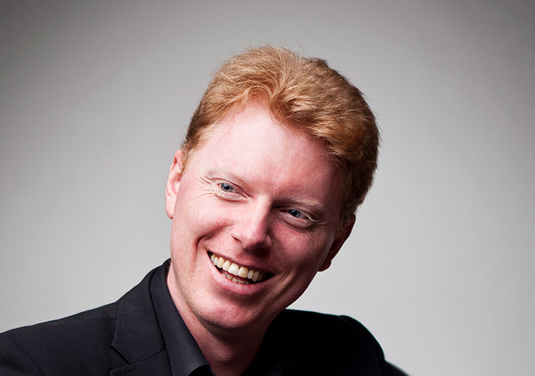 The performer, facing the camera