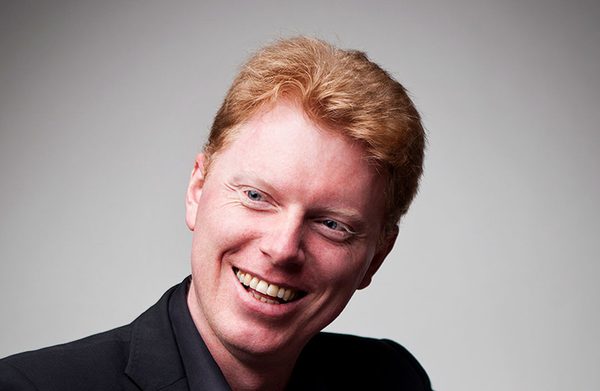 The performer, facing the camera